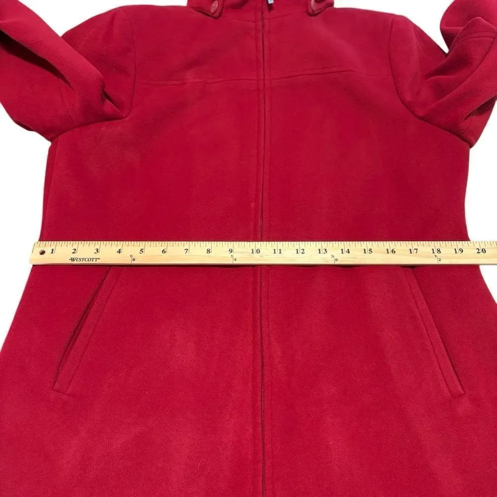 Calvin Klein Red Wool and Cashmere Coat with Zipper Front. Size M. Great Cond!!